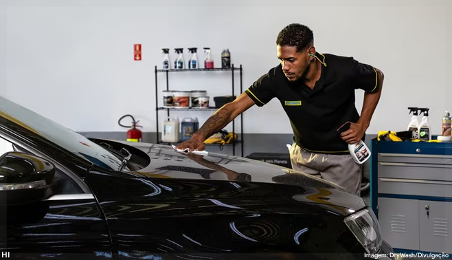 Publicitário desenvolveu lavagem de automóveis a seco e criou a DryWash